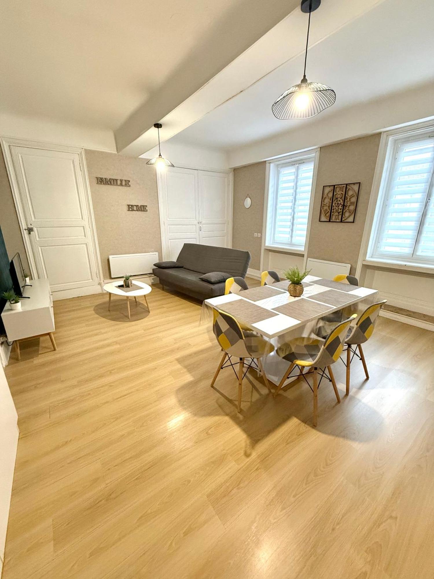 Le Retro Apartment Saint-Laurent-sur-Saone ภายนอก รูปภาพ